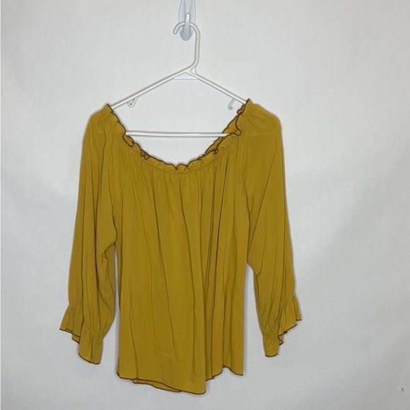 New , Anthropologie Ellison, Size L top - Picture 2 of 4